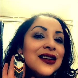 Meet your Posher, Manda